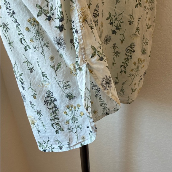 Studio Sanderson x Uniqlo XL cottagecore prairiecore floral top s/s EUC oversize - Picture 7 of 7